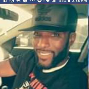 Meet your Posher, Lawrence